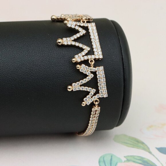 "Rose Gold Crown Design Bracelet with Sparkling Zircon Accents, XPBL0833 - Picture 6 of 12